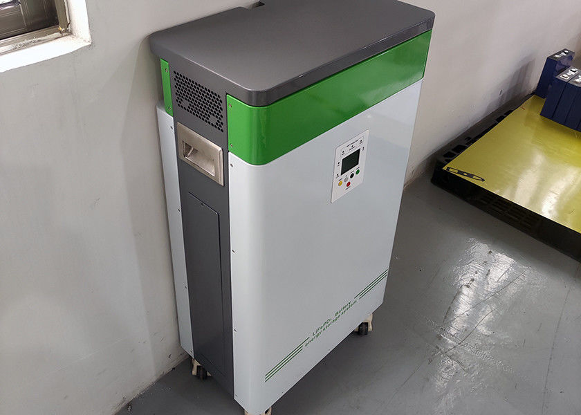 電池およびインバーターが付いている1つのSolar Energyシステムの48V 600Ah 800Ah 5000wすべて