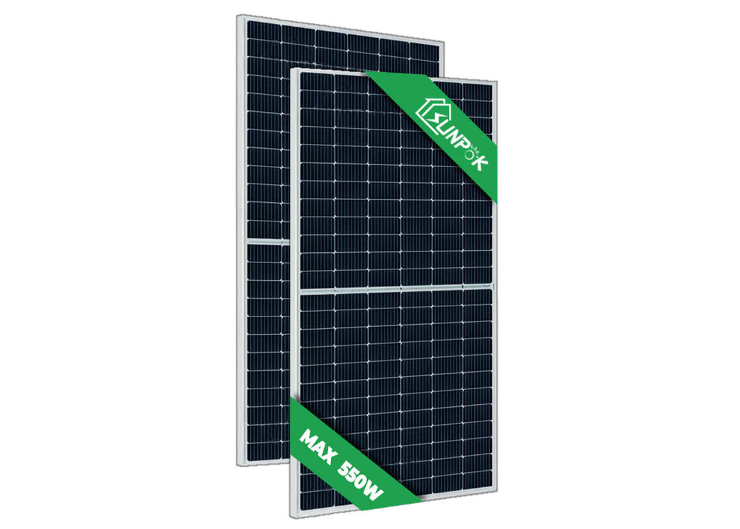 黒い450W 550W 600WモノラルPVのパネルの半電池PVモジュールのシリコン太陽電池12BB