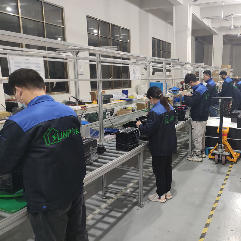 を離れた格子/格子雑種インバーター3kw 5kw 6kw 8kw 10kw格子太陽系を離れた24ボルト