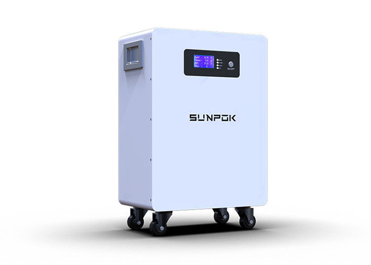 マイクログリッドエネルギーハブ 25.6V 300Ah LiFePO4バンク 61.44kWh 8ユニットまで拡張可能