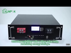 ラックに搭載されたリチウム電池